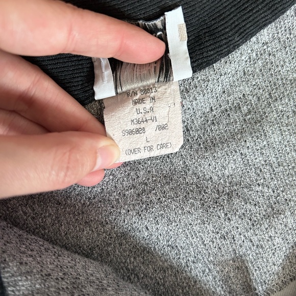 Vintage Sweatshirt - Picture 7 of 10